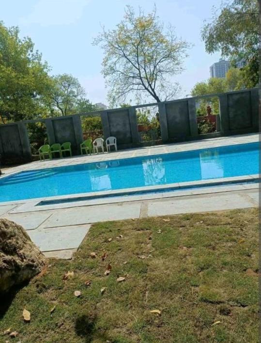 Sunahari Bagh - Pool Farm Retreat @ Гургаон Екстериор снимка